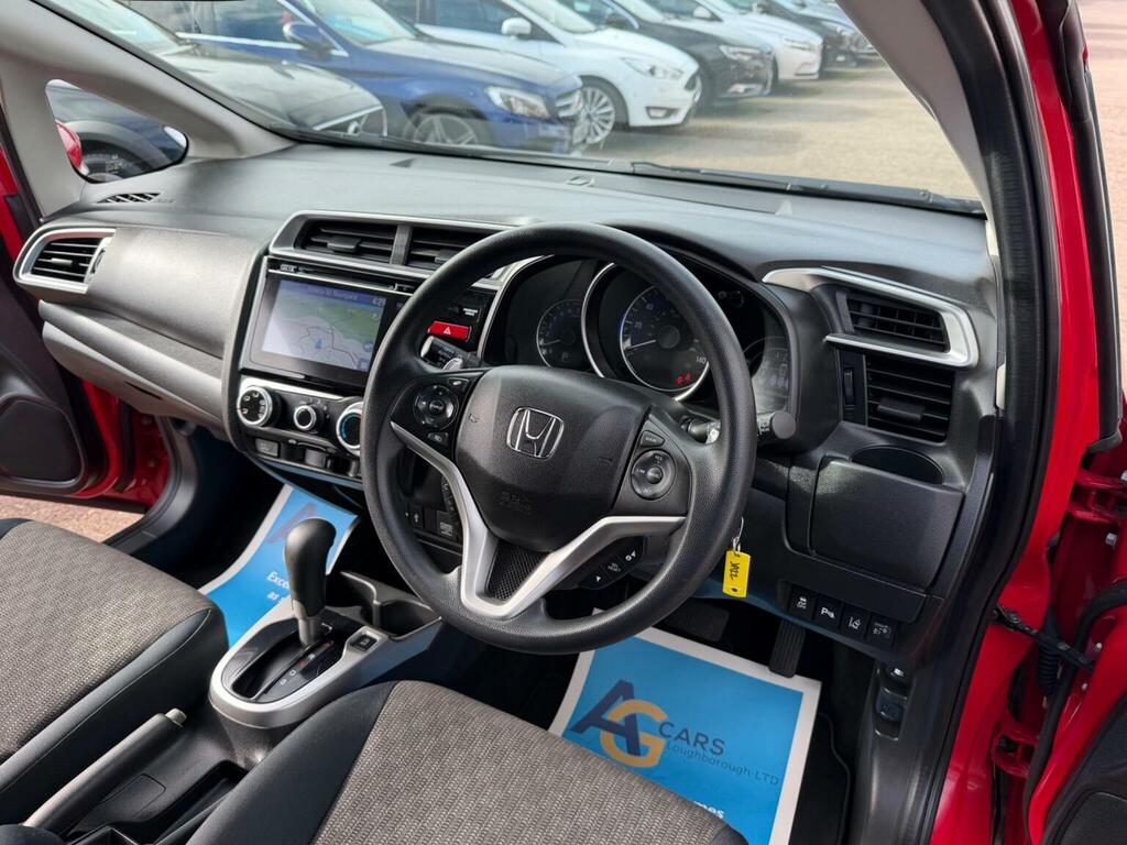 Honda Jazz Hatchback 1.3 I-vtec Se Navi Cvt Euro 6 Ss VK16NXX Red #4