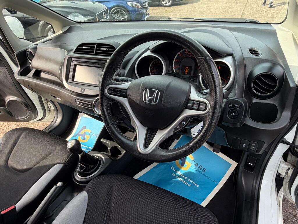 Honda Jazz Hatchback 1.4 I-vtec Si-t Euro 5 201313 HJ13FNZ White #3