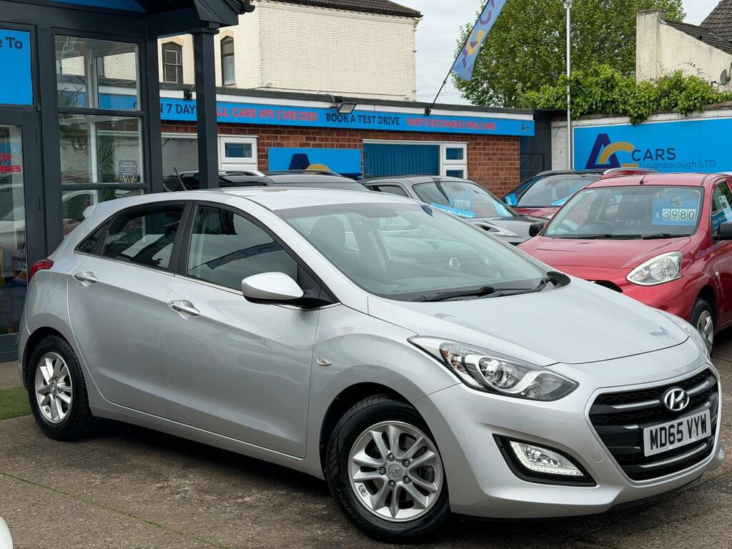 Hyundai I30 Hatchback 1.6 Crdi Blue Drive Se Euro 6 Ss Silver