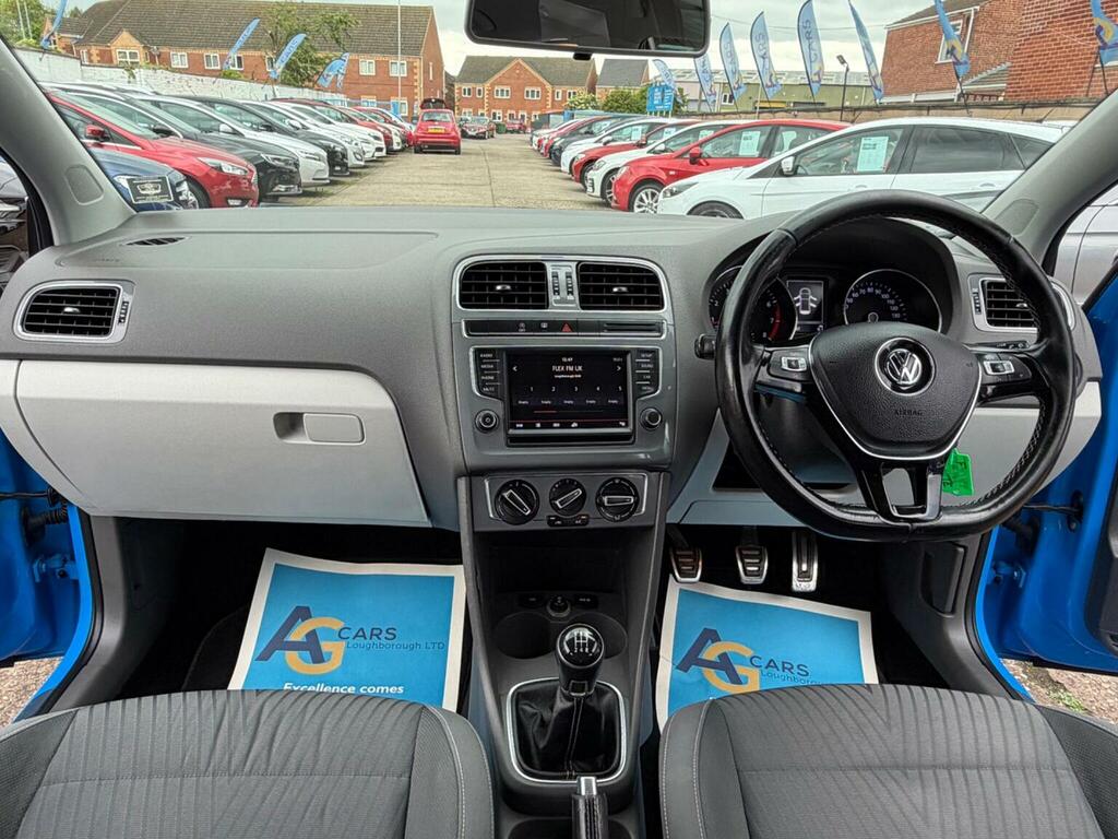 Volkswagen Polo Hatchback 1.0 Bluemotion Tech Se Design Euro 6 S FY15XAT Blue #2
