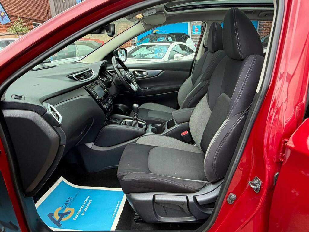 Nissan Qashqai Suv 1.5 Dci N-connecta Euro 6 Ss 201767 DF67ABZ Red #4