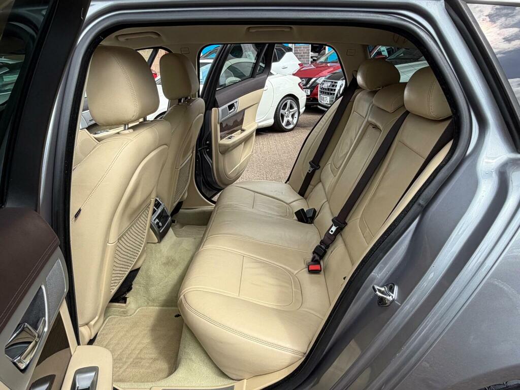 Jaguar XF Estate 2.2D Premium Luxury Sportbrake Euro 5 OV13TPO Grey #5