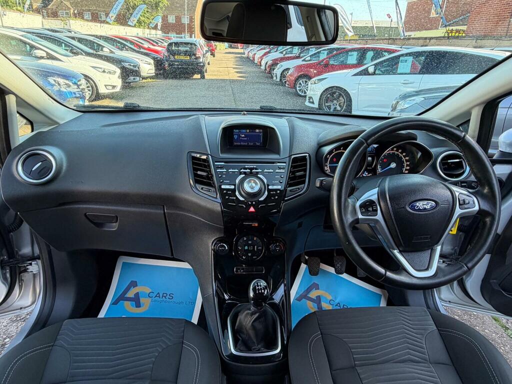Ford Fiesta Hatchback 1.0T Ecoboost Titanium Euro 5 Ss GL13WXJ Silver #2