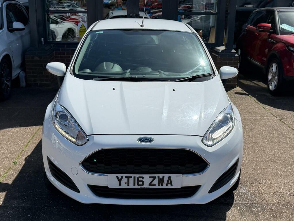Ford Fiesta Hatchback 1.25 Style Euro 6 201616 YT16ZWA White #6