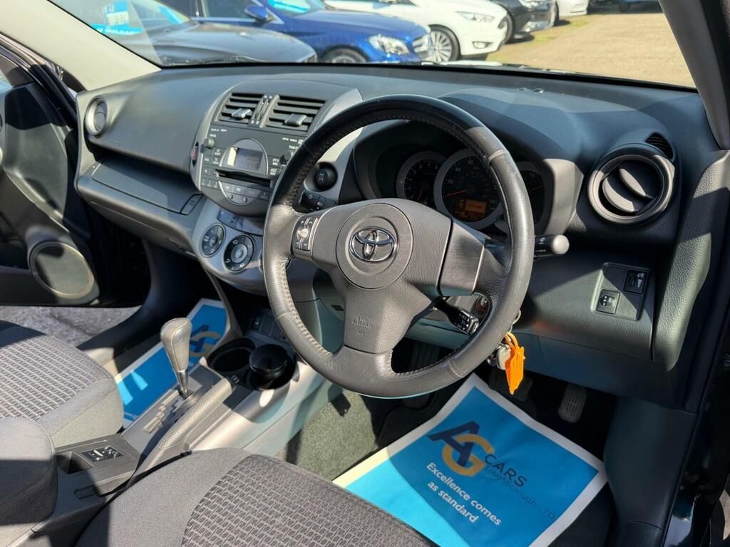 Toyota Rav 4 Suv 2.0 Xt-r 4Wd 200808 Black #3
