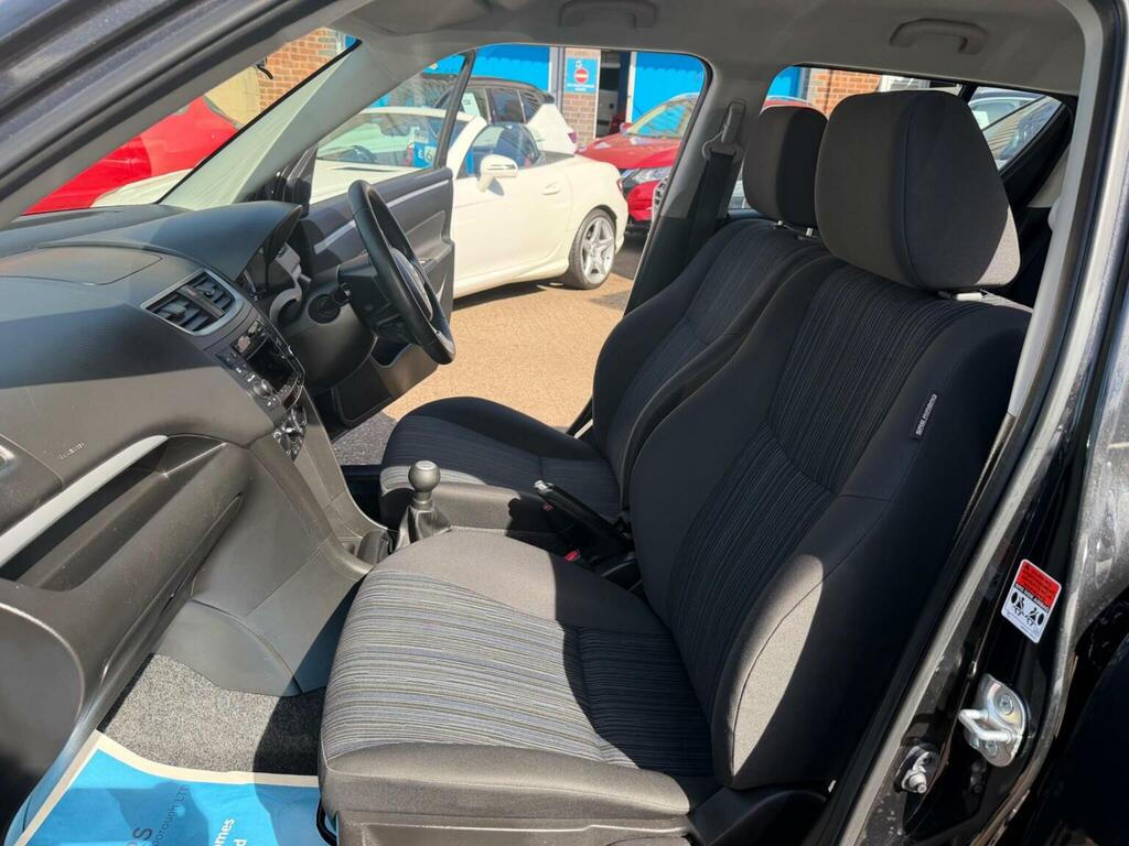 Suzuki Swift Hatchback 1.2 Sz3 Euro 5 201313 NG13YPW Black #3