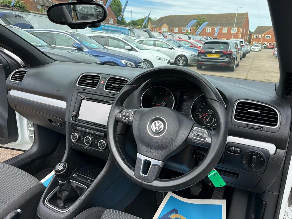 Volkswagen Golf Convertible 1.4 Tsi S Cabriolet Euro 5 20151 White #3