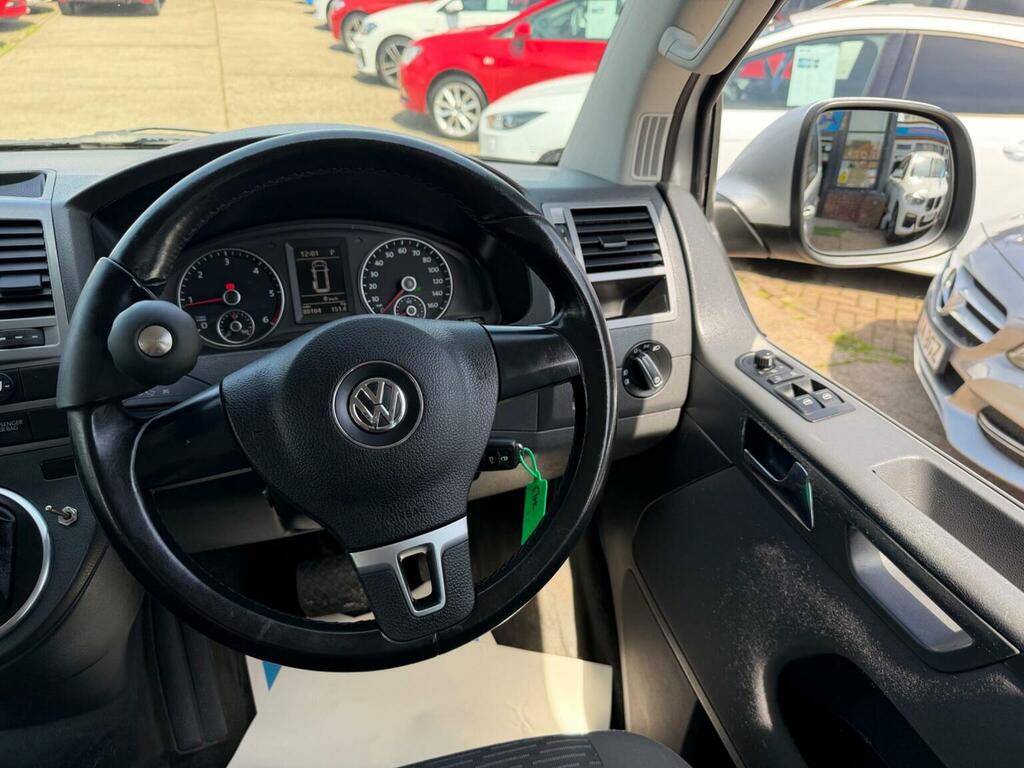 Volkswagen Caravelle 2L Edition 25 White #82