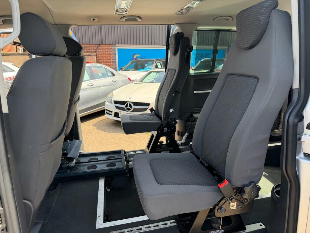 Volkswagen Caravelle Mpv 2.0 Tdi Bluemotion Tech Se Dsg Euro 5 Ss Silver #5