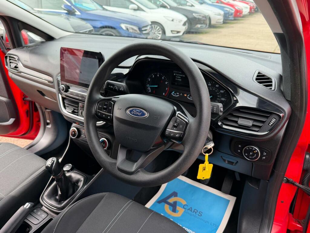 Ford Fiesta Hatchback 1.1 Ti-vct Trend Euro 6 Ss 2019 YS69MFJ Red #3