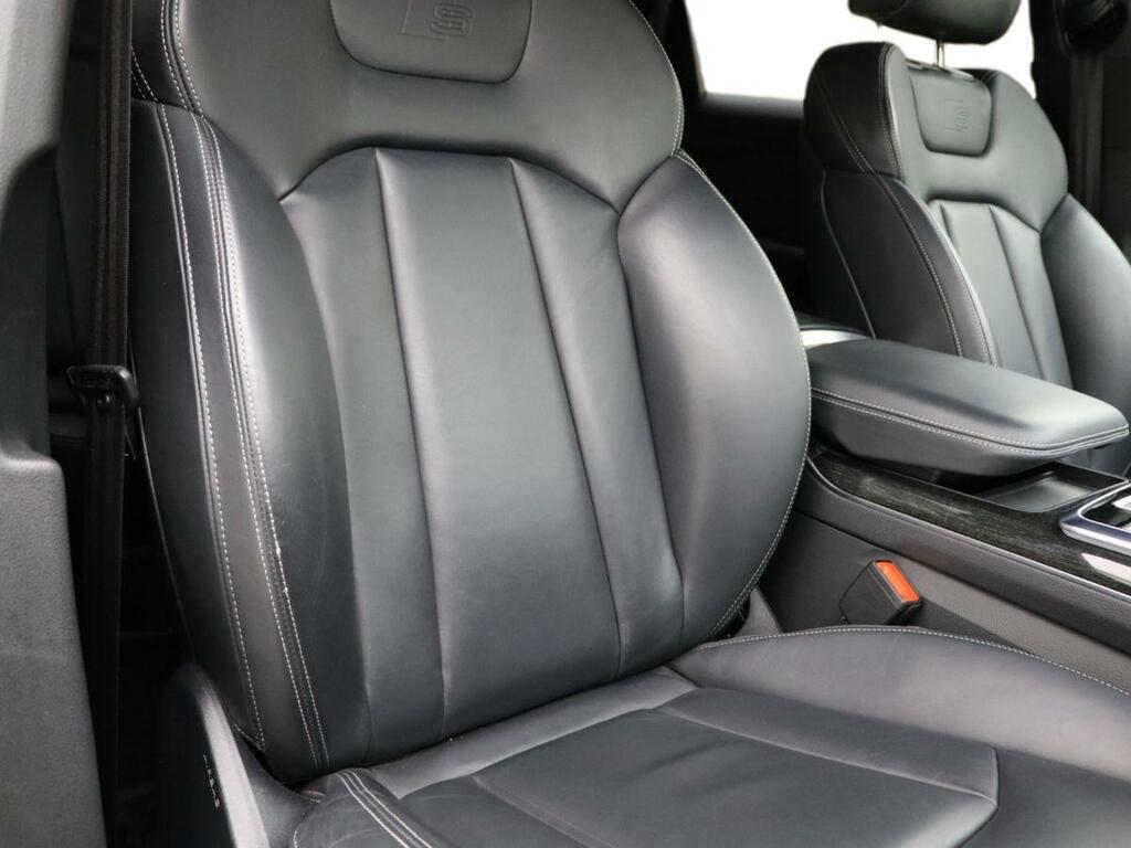 Audi A8 A8 S Line Black Edition 50 Tdi Quattro Red #2