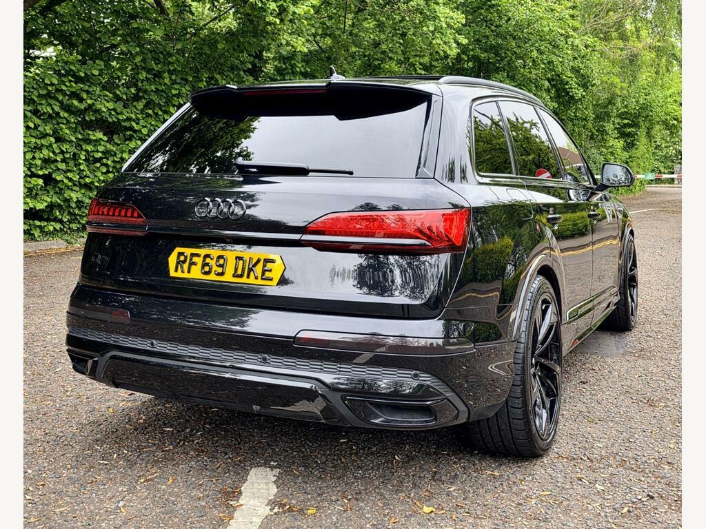 Audi Q7 3.0 Tdi V6 50 Black Edition Tiptronic Quattro Euro RF69DKE Black #3