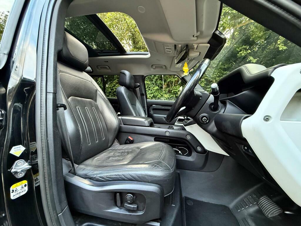 Land Rover Defender 110 2.0 Sd4 Hse 4Wd Euro 6 S S FY70WVX Black #2