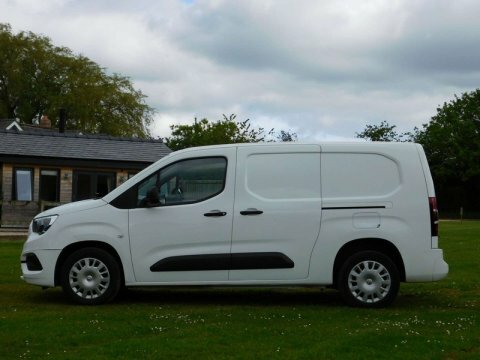 Vauxhall Combo 1.5 Turbo D DN70CDK White #6