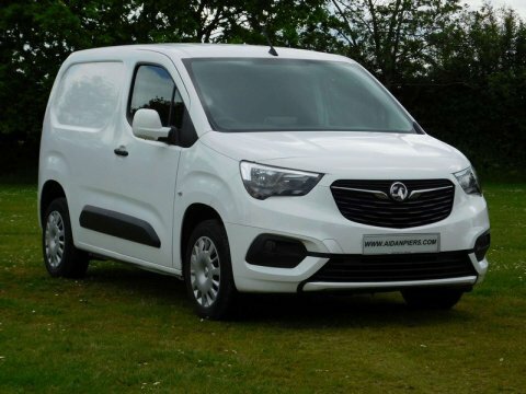 Vauxhall Combo 1.5 Turbo D White