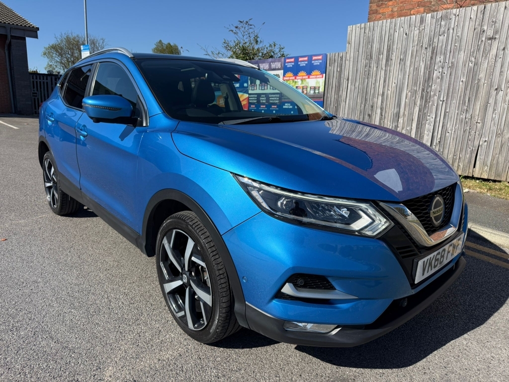 Nissan Qashqai 1.5 Dci Tekna VK68FWF Blue #2