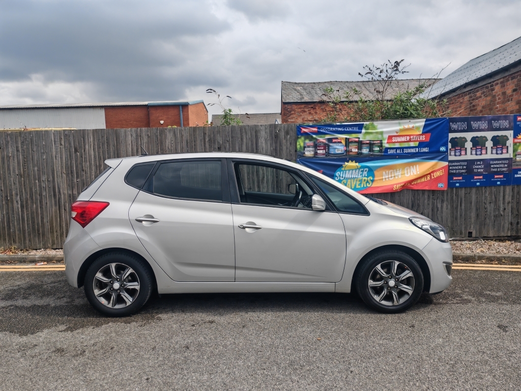 Hyundai Ix20 1.4 Premium Nav Blue Drive CV17ALO Silver #5