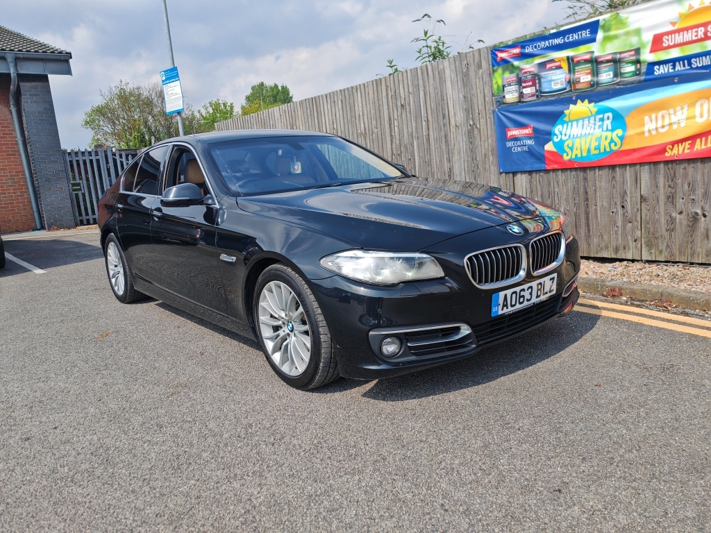 BMW 5 Series 3.0 530D Luxury A063BLZ Black #2