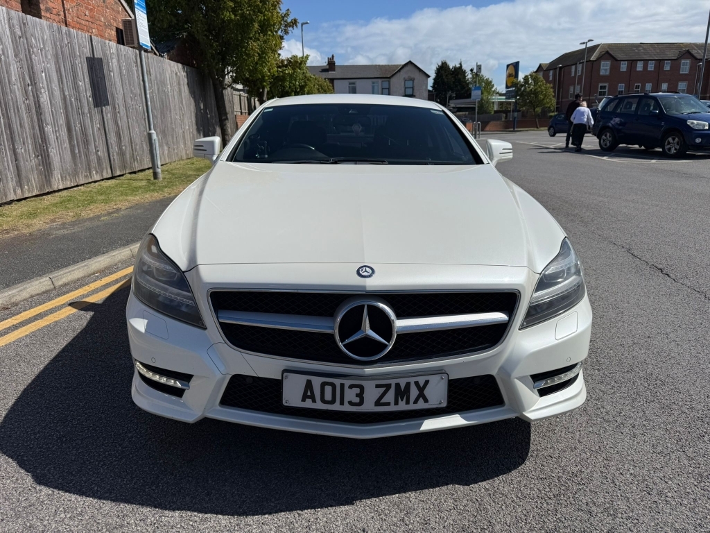Mercedes-Benz CLS 2.1 Cls250 Cdi Blueefficiency Amg Sport AO13ZMX White #3