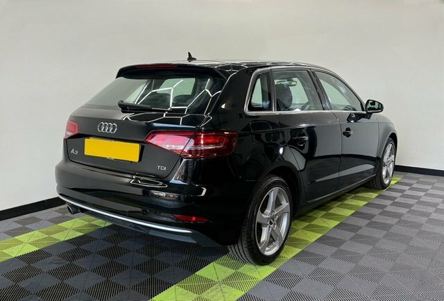 Audi A3 1.6 Tdi Sport Sportback SA66XTT Black #2