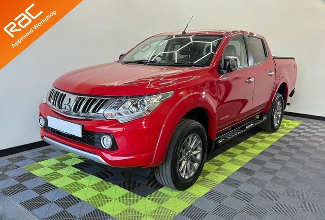 Mitsubishi L200 2.4 Di-d Dc Warrior Red