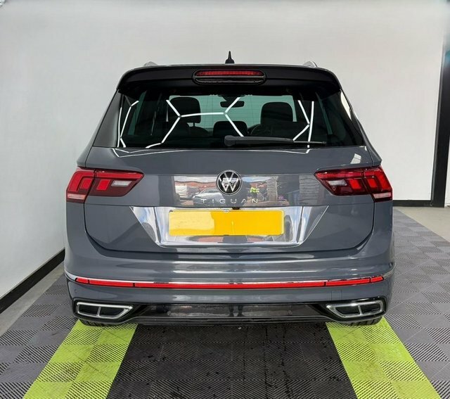 Volkswagen Tiguan 1.5 Tsi R-line Suv YP21TCV Grey #4