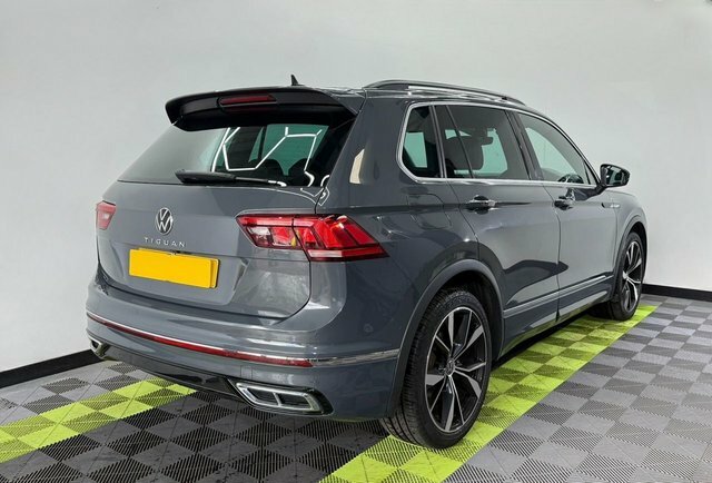 Volkswagen Tiguan 1.5 Tsi R-line Suv YP21TCV Grey #2
