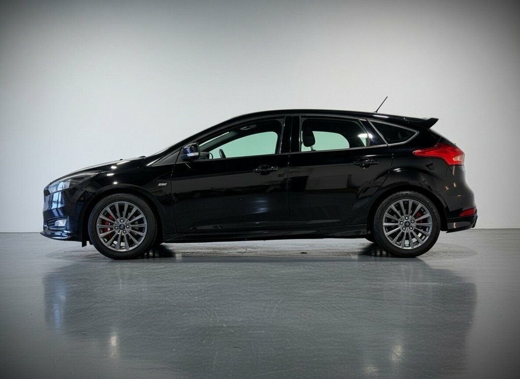Ford Focus St-line WP17TZY Black #4