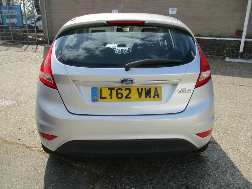 Ford Fiesta 1.25 Zetec 82 LT62VWA Silver #3
