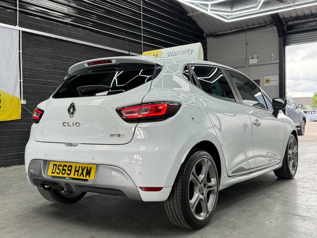Renault Clio Hatchback 0.9 Gt Line Tce 90 My18 Apply For Finan DS69HXM White #4