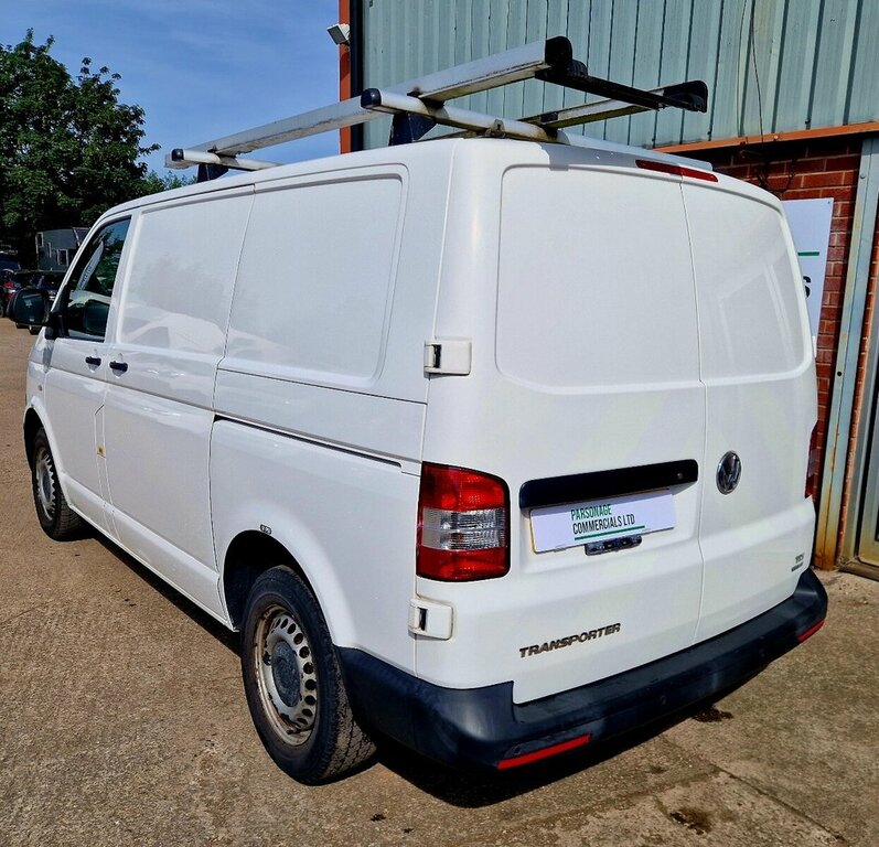 Volkswagen Transporter 2L T30 Startline White #5