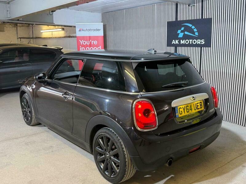 Mini Hatch 1.5 Cooper Euro 6 GY64UEB Brown #4