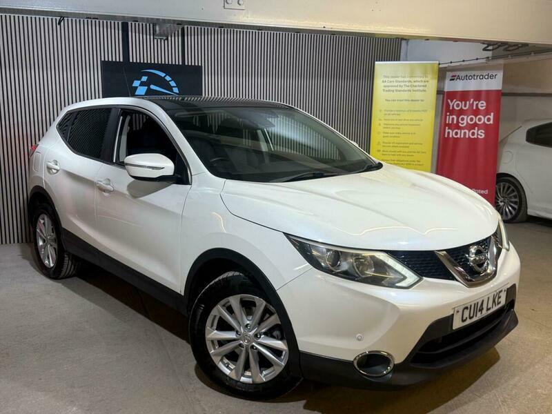 Nissan Qashqai 1.2 Dig-t Acenta Premium CU14LKE White #6