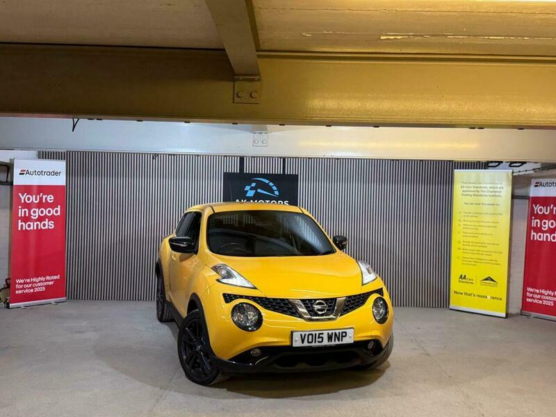 Nissan Juke 1.2 Dig-t Acenta Premium Yellow