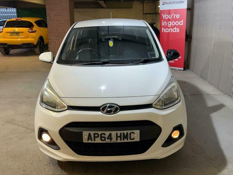Hyundai I10 1.0 Se Euro 5 AP64HMC White #2