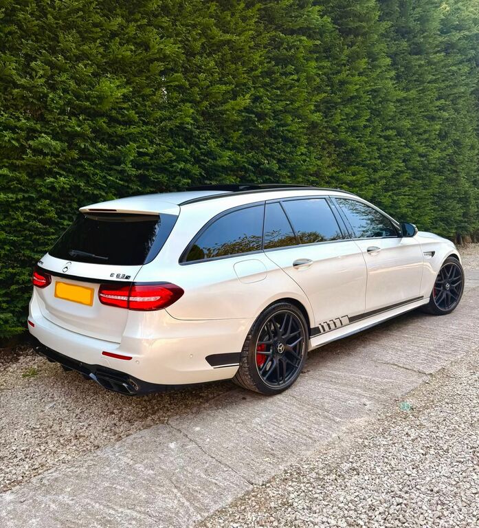 Mercedes-Benz E Class 4.0 E63 V8 Biturbo Amg S Premium Estate Petr OW04NED White #6