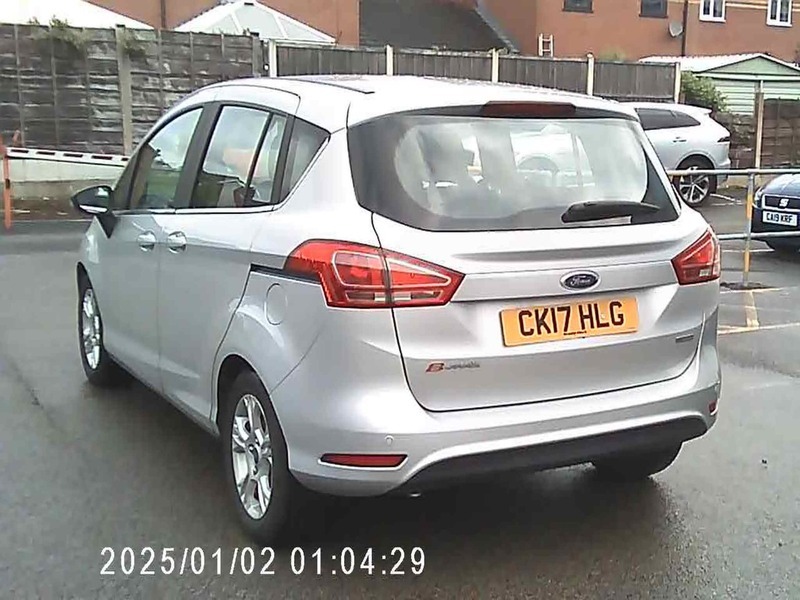 Ford B-Max Zetec Navigator CK17HLG Silver #3