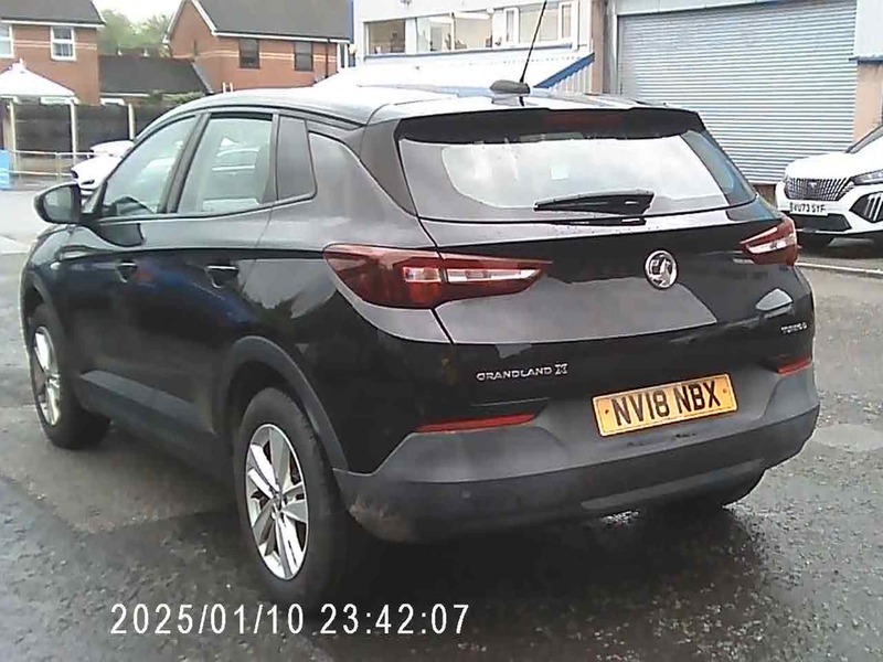 Vauxhall Grandland X Se S S NV18NBX Black #4