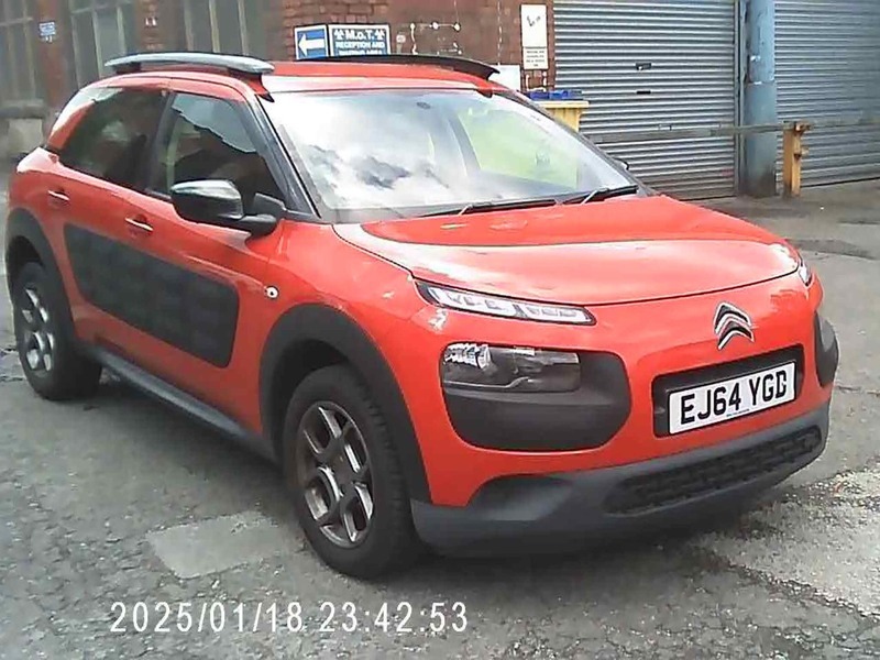 Citroen C4 Cactus Puretech Feel EJ64YGD Red #2