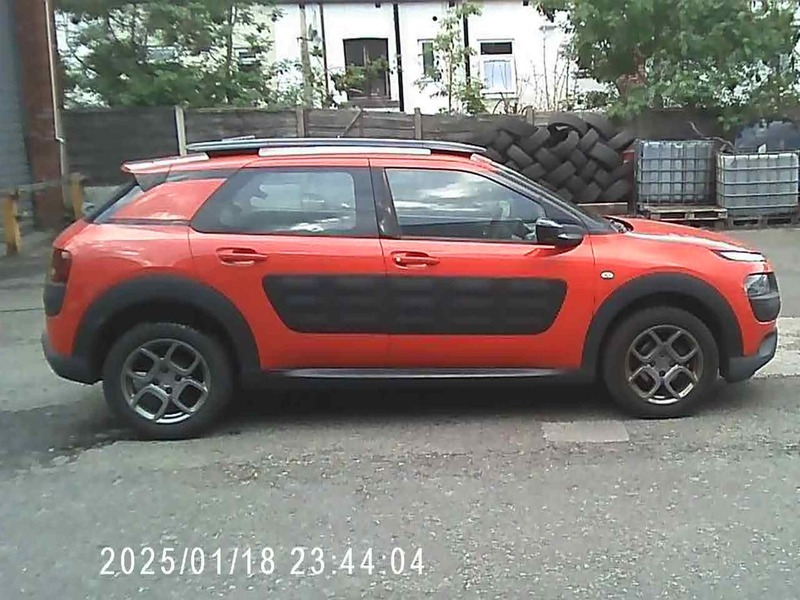 Citroen C4 Cactus Puretech Feel EJ64YGD Red #3