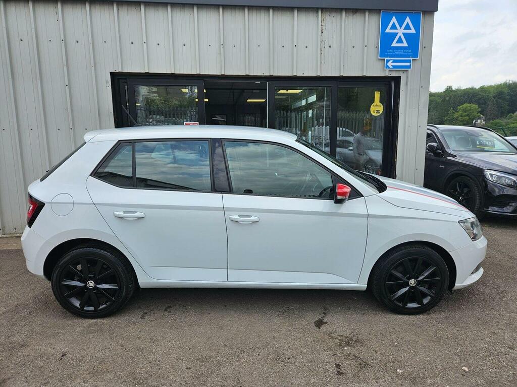 Skoda Fabia Hatchback 1.0 Tsi Redline Euro 6 Ss 20186 AK67WHX White #4