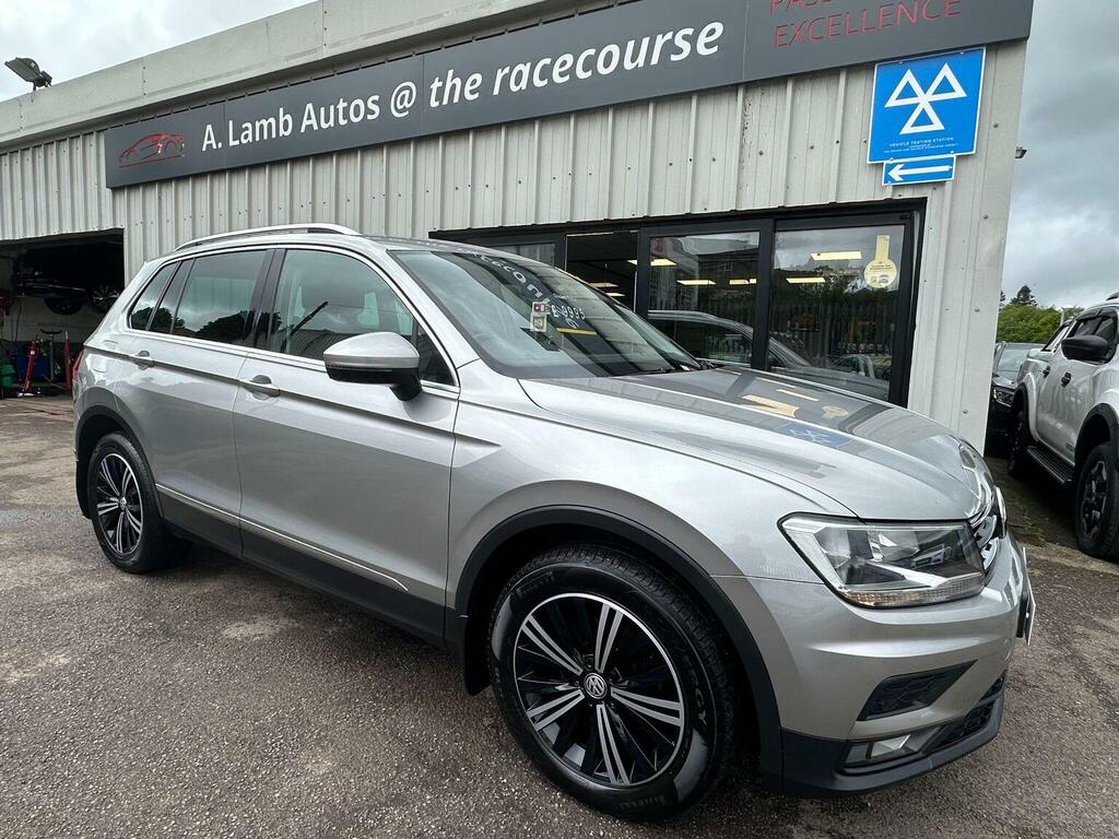Volkswagen Tiguan Suv 2.0 Tdi Se Navigation 4Motion Euro 6 Ss HF67ZPJ Silver #4