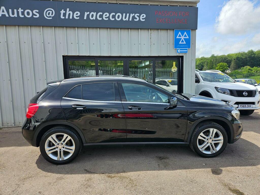 Mercedes-Benz GLA Class Suv 2.1 Gla200d Sport Executive Euro 6 Ss WG66XLX Black #4
