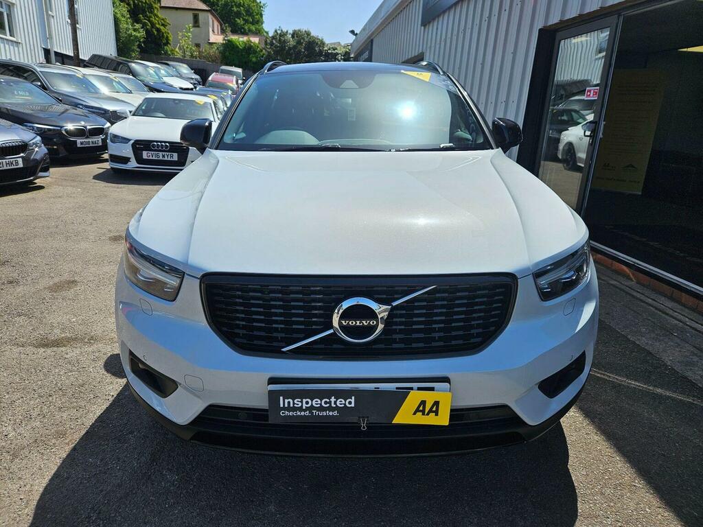 Volvo XC40 Suv 2.0 T4 R-design Awd Euro 6 Ss 201 CK69LZT Silver #2