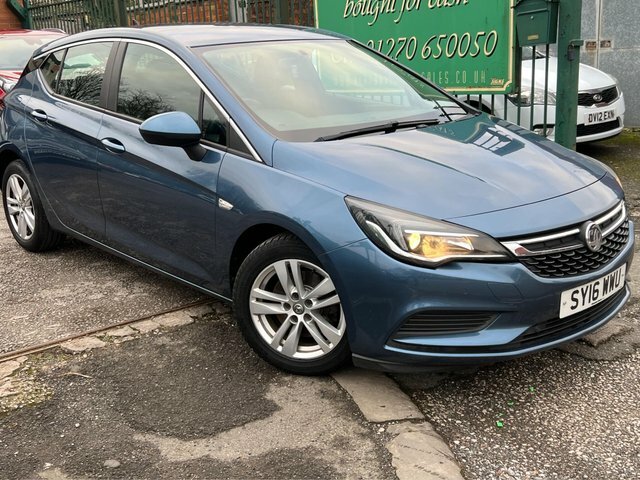 Vauxhall Astra Diesel Blue
