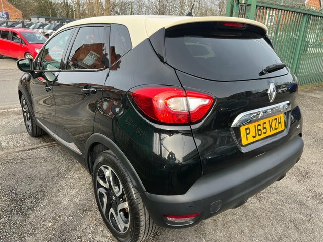 Renault Captur Diesel PJ65KZH Black #3