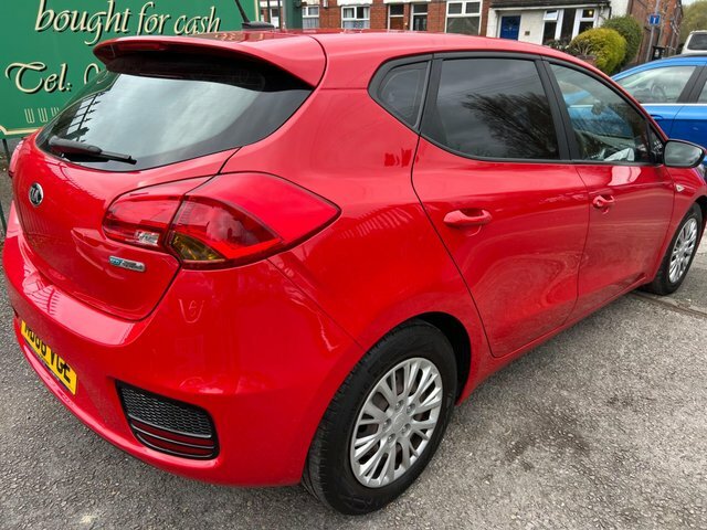 Kia Ceed Diesel MD66VGE Red #5