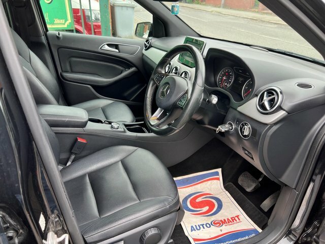 Mercedes-Benz B Class Diesel PN65HMZ Black #4