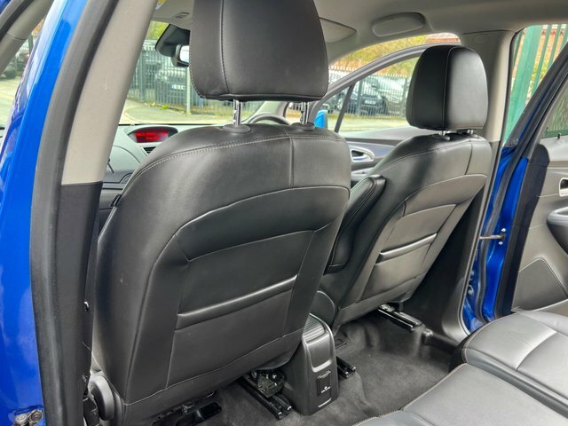 Vauxhall Mokka Asx Exceed Silver #25