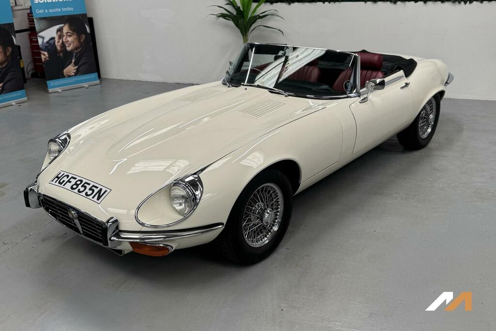Jaguar E-Type Jaguar E-type 5.3 V12 Roadster White #3